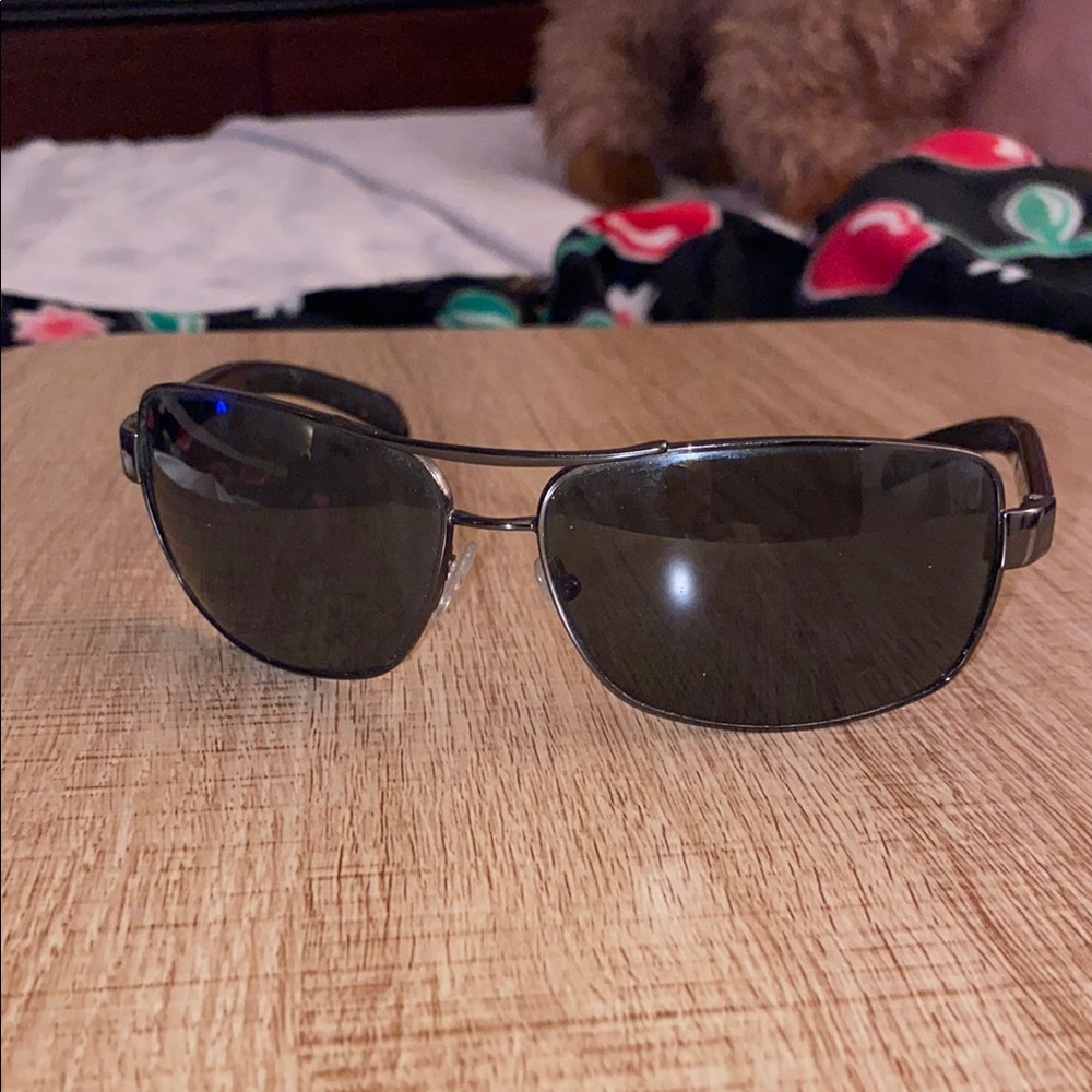 Prada Black Sunglasses - Picture 4 of 10
